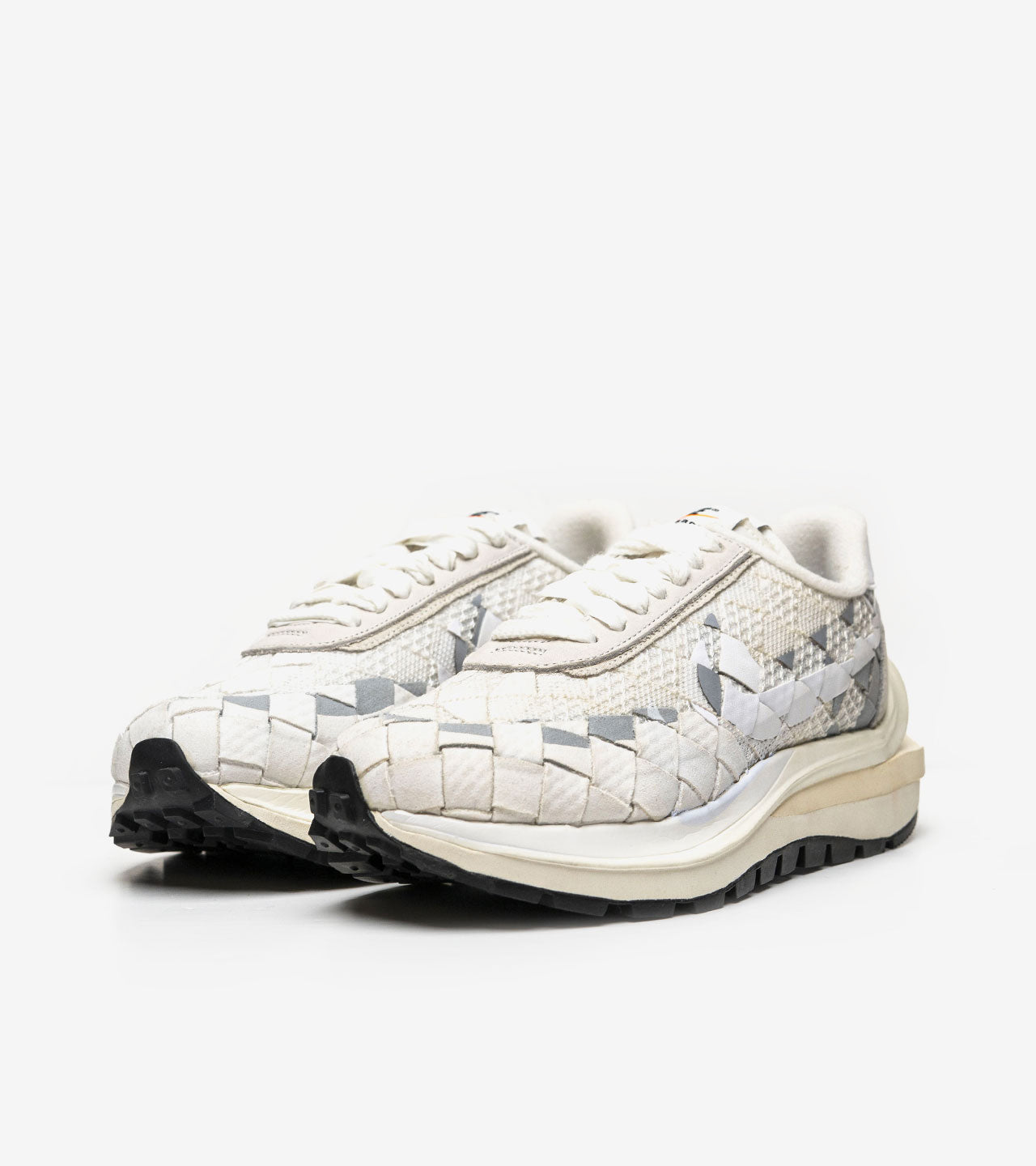 Nike VaporWaffle « Woven sacai Jean Paul Gaultier White »