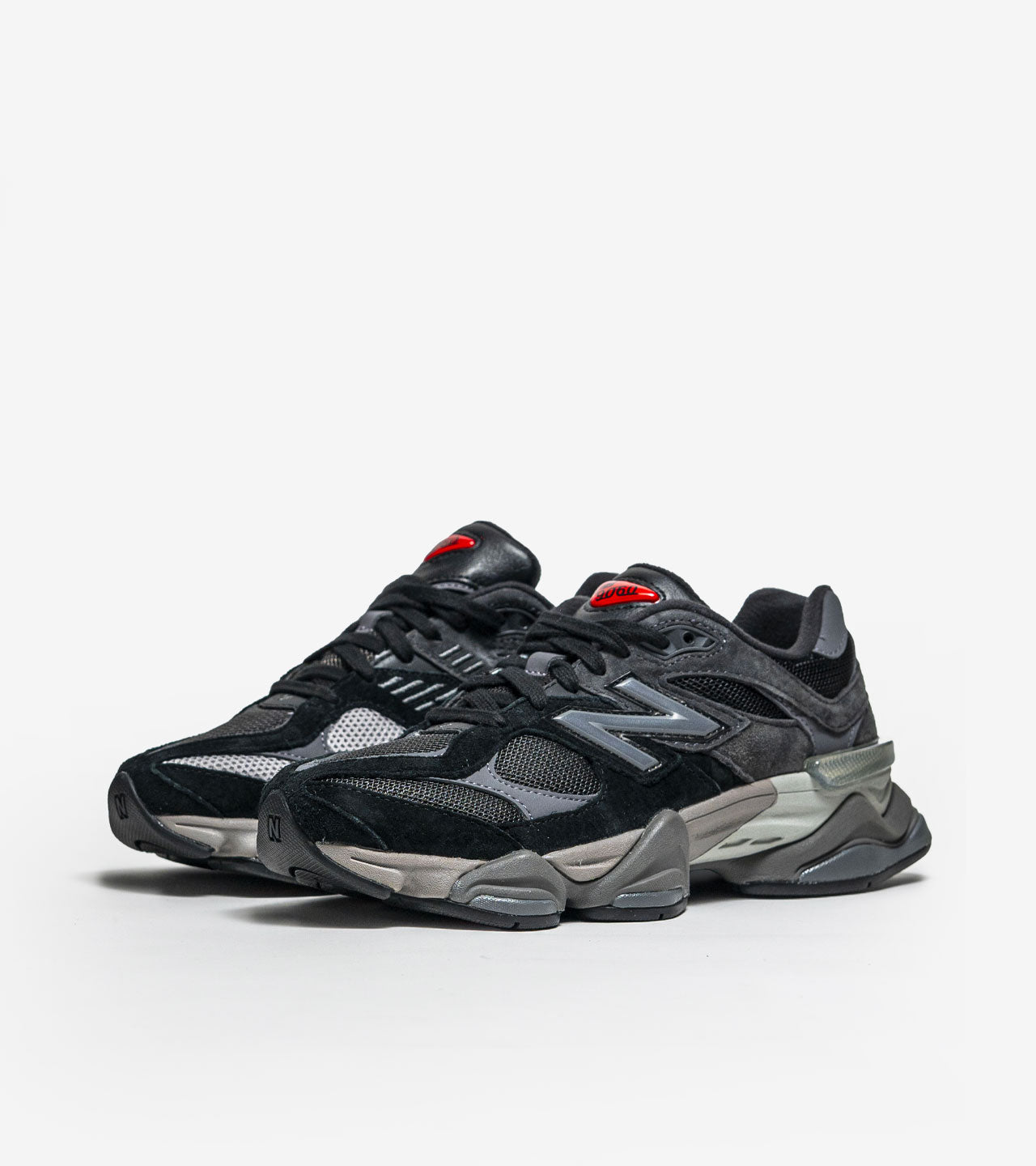 New Balance 9060 « Black Castlerock Grey »