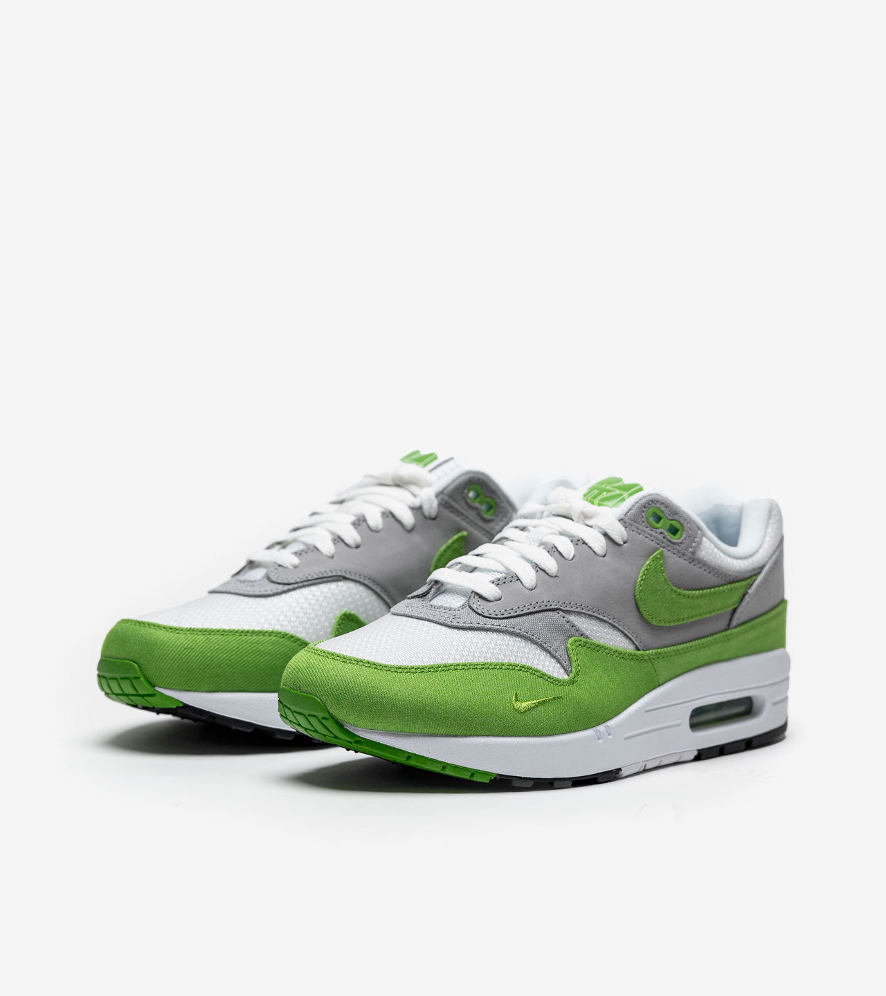 Nike Air Max « Plus Patta 20th Anniversary Chlorophyll »