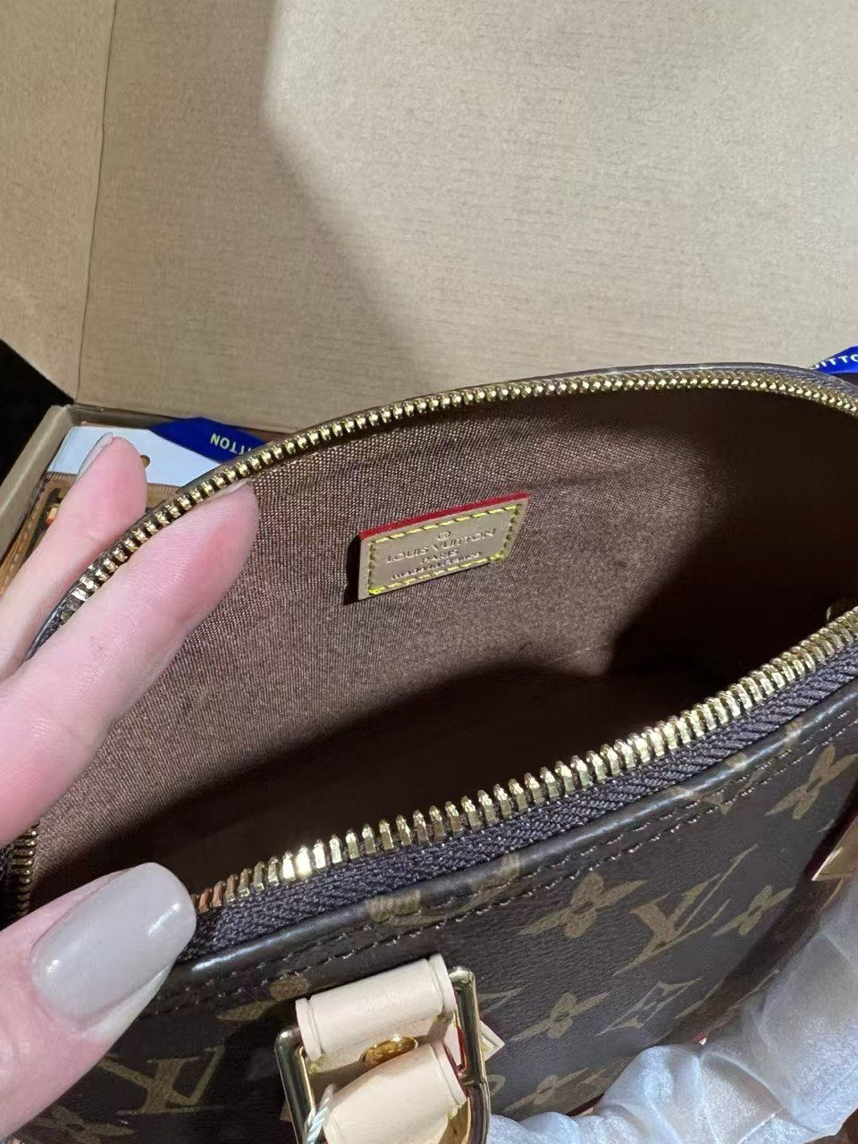 Louis Vuitton - Sac Alma BB NO