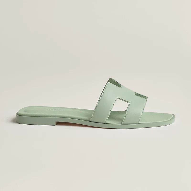 Hermes - « Claquettes Vert d'eau »