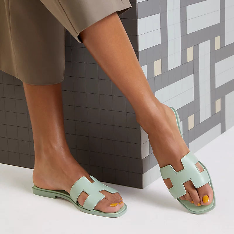 Hermes - « Claquettes Vert d'eau »