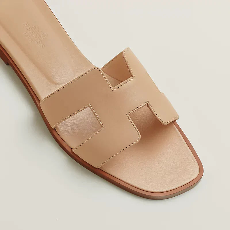 Hermes - « Claquettes Beige Natura »