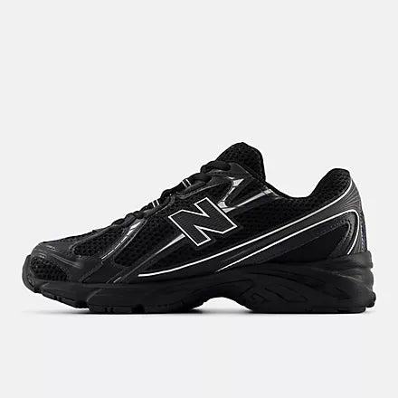 New Balance 740 « Black »