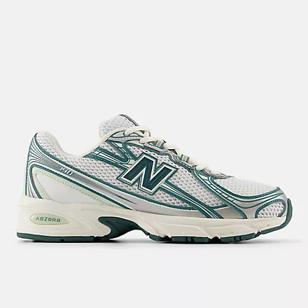 New Balance 740 « Marsh Green »