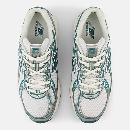 New Balance 740 « Marsh Green »
